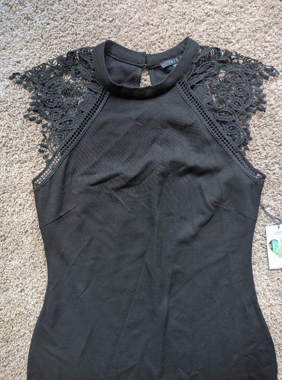 Iris Bodycon Dress With Crocheted Lace Capped Sleeves And Keyhole Back XL NWT - Picture 2 of 10